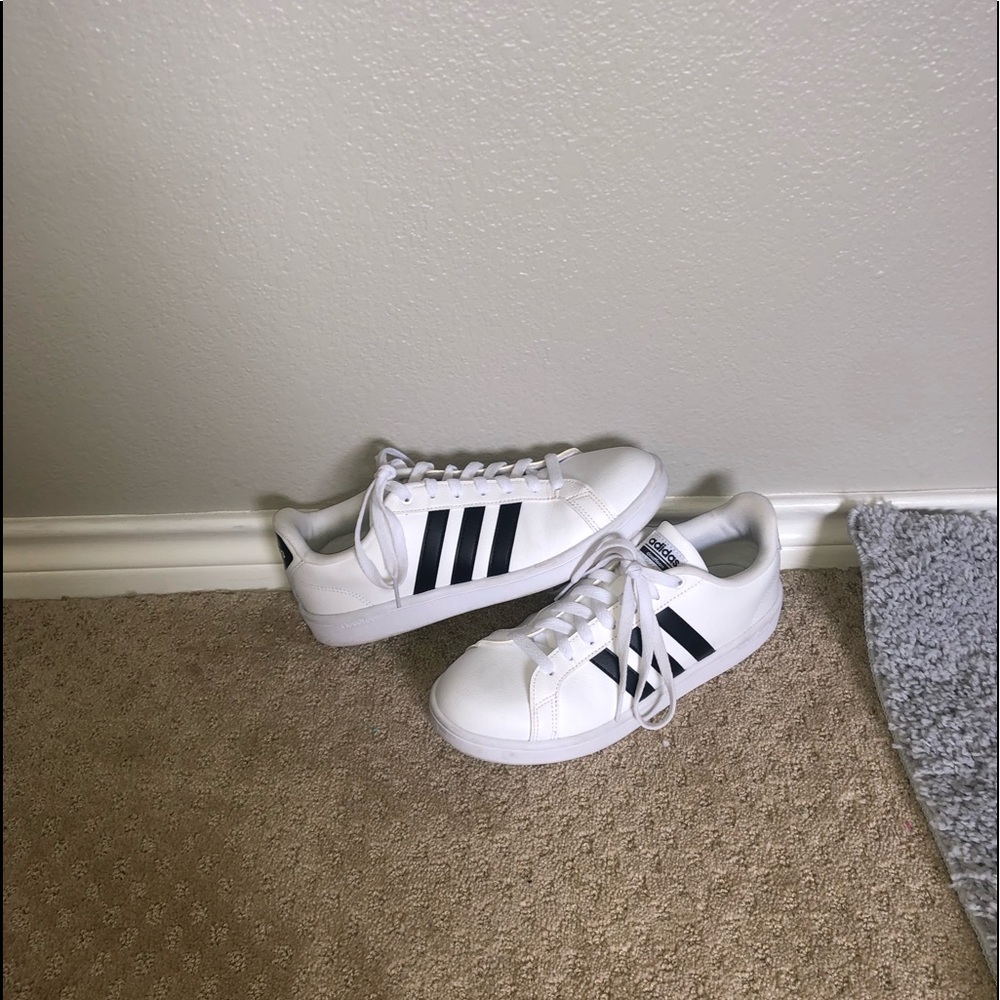 ADIDAS WOMENS SHOES!!🔥🔥